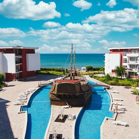 Privilege Fort Beach Apartments スヴェティ・ヴラス エクステリア 写真