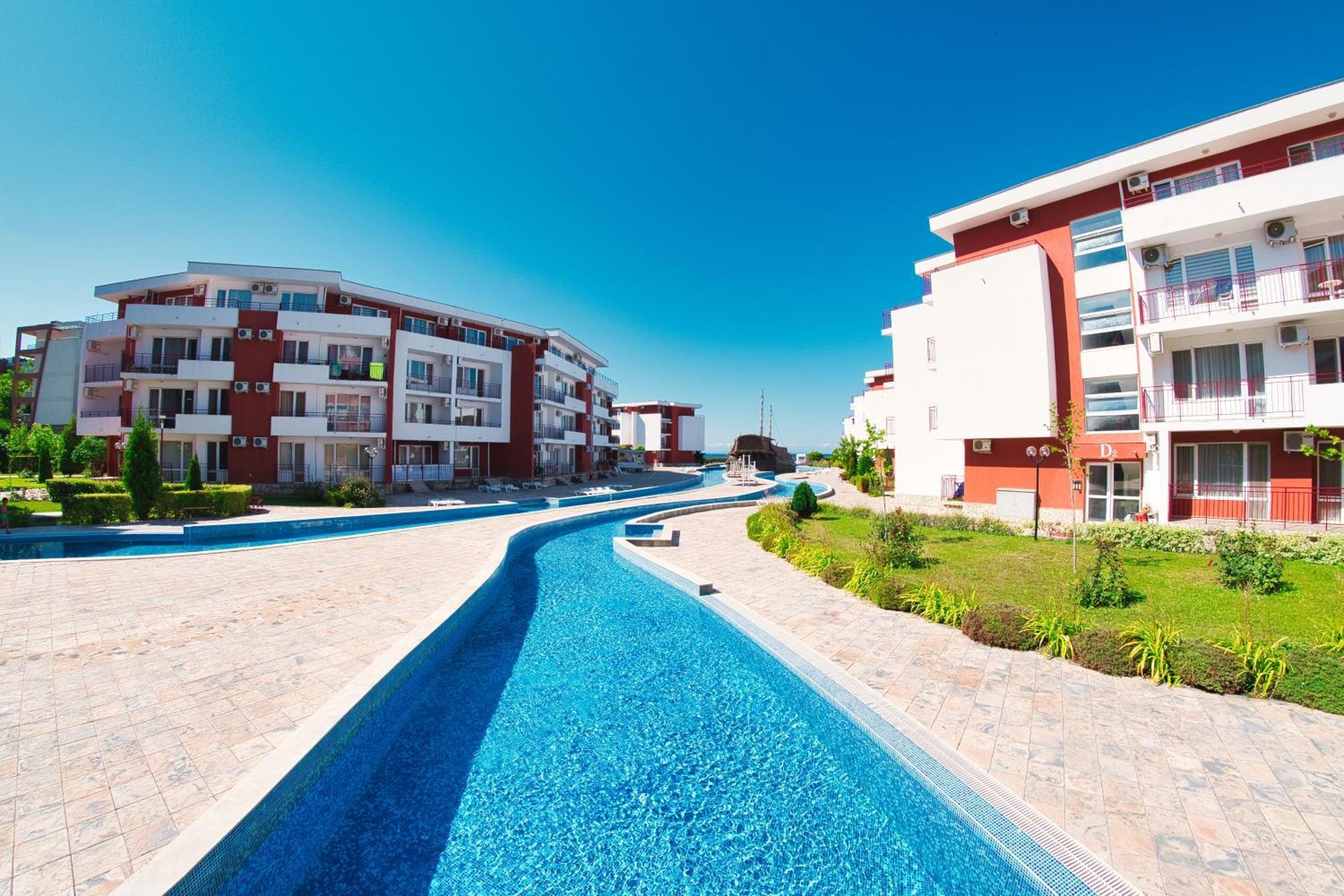 Privilege Fort Beach Apartments スヴェティ・ヴラス エクステリア 写真