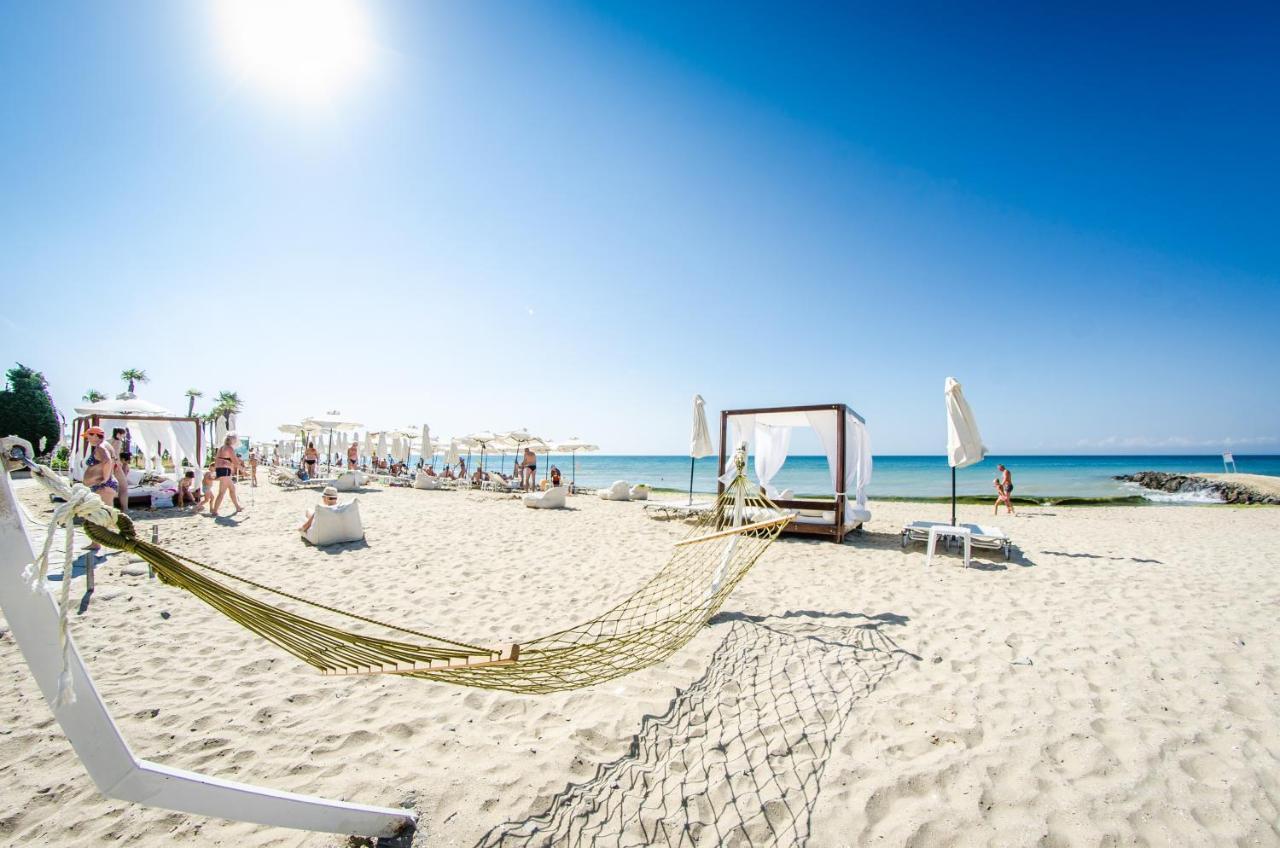 Privilege Fort Beach Apartments スヴェティ・ヴラス エクステリア 写真
