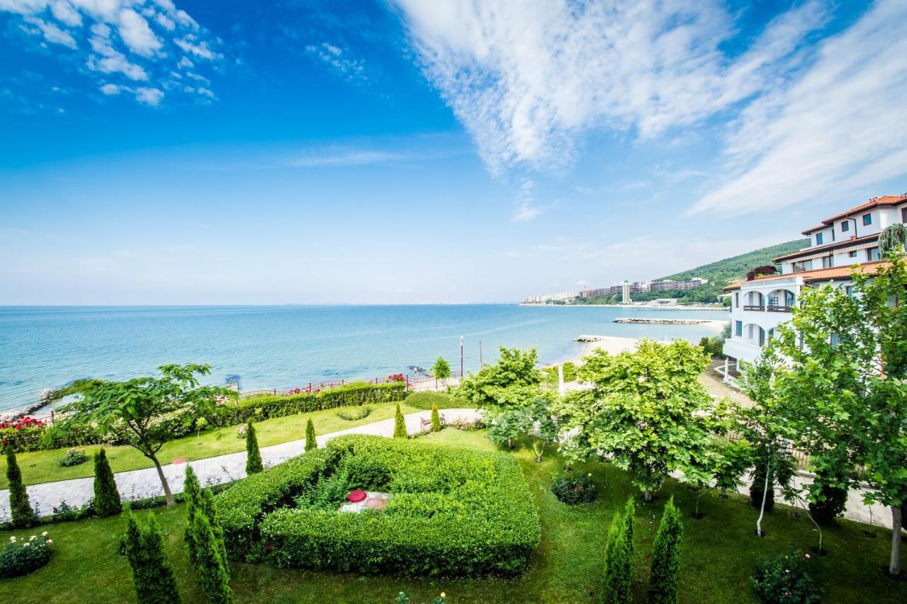 Privilege Fort Beach Apartments スヴェティ・ヴラス エクステリア 写真